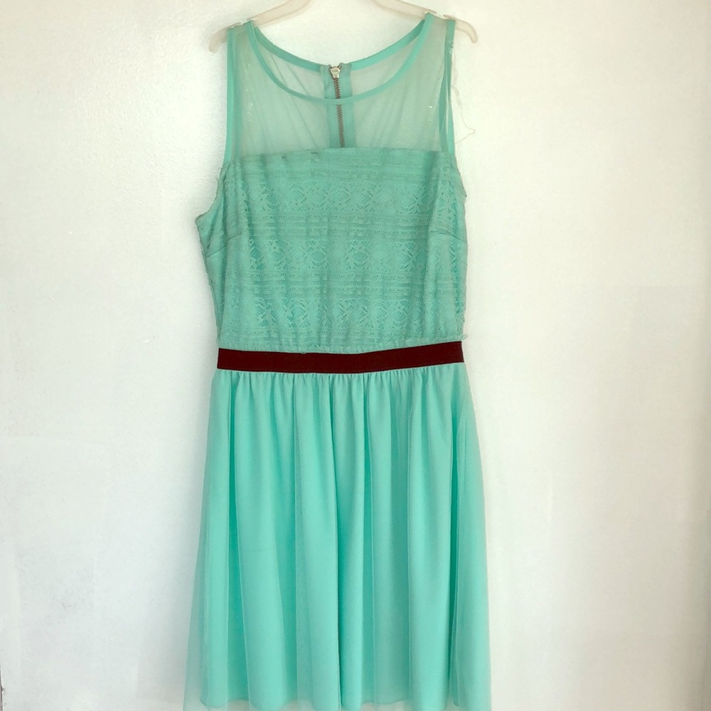🦄 2/$16 Sleeveless Mint green dress